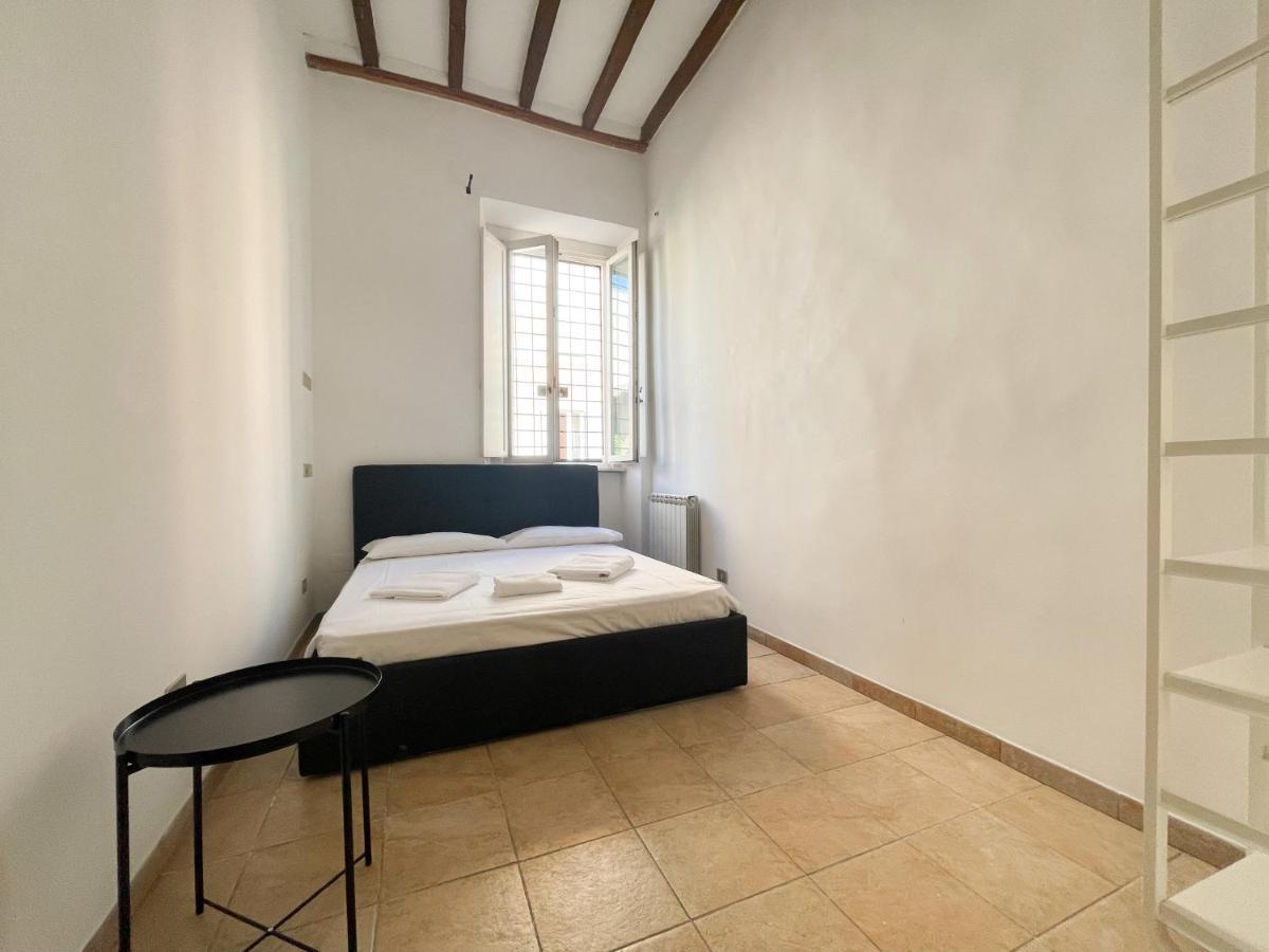רומא Santa Rufina Boutique Apartment מראה חיצוני תמונה